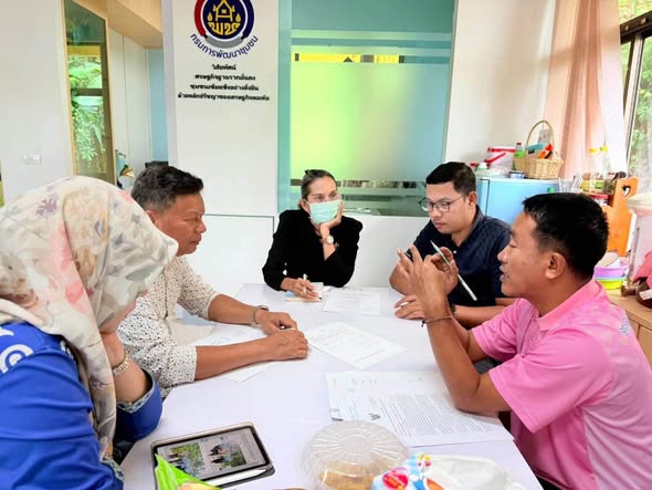 พช.มายอ ประชุมเตรียมความพร้อมพิธีรับมอบเงินพระราชทานขวัญถุงกองทุนแม่ของแผ่นดินจังหวัดปัตตานี ประจำปี 2569