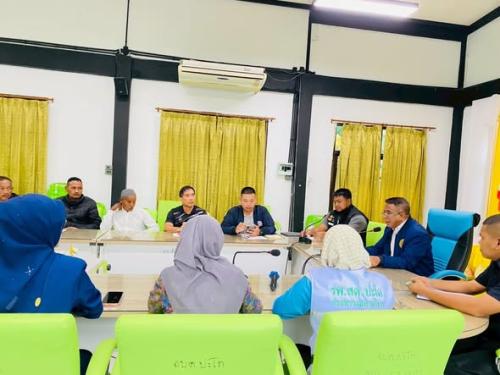 พช.มายอ เข้าร่วมประชุมสภาสันติสุขตำบลปะโด